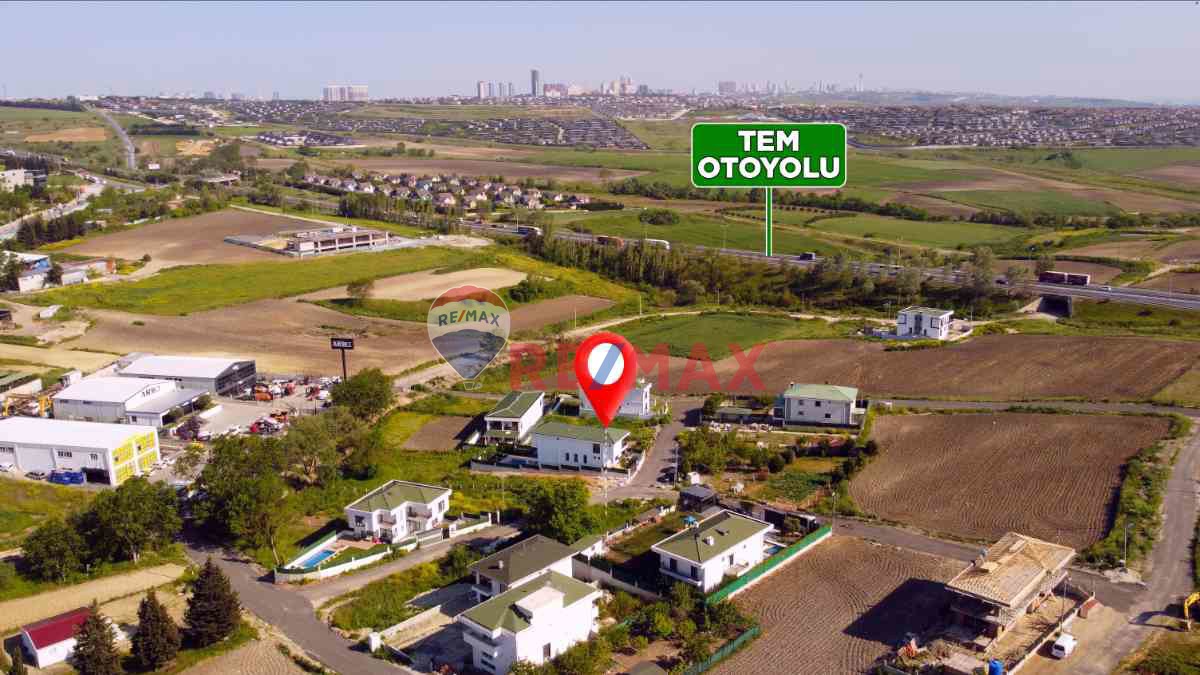 BÜYÜKÇEKMECE KARAAĞAÇ'DA ***513,50 M2*** SATILIK