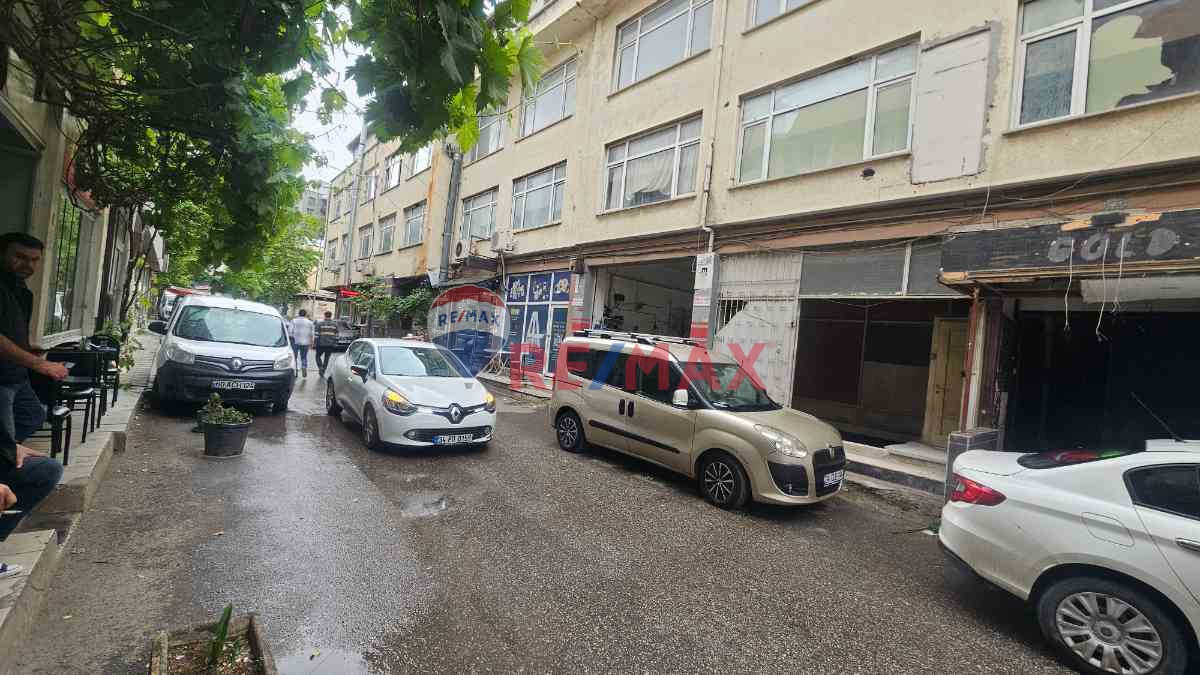MALTEPE CEVİZLİDE İMALATADA UYGUN MARMARAYA KOMŞU 30 M2