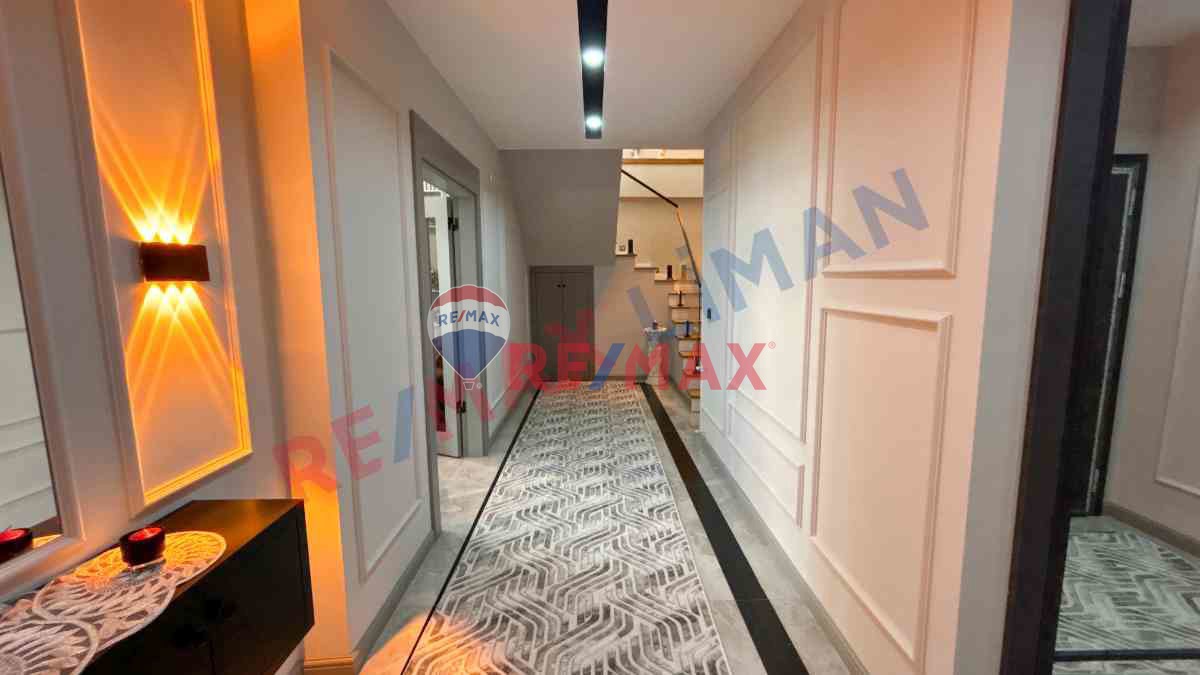 NARLI'DA DENIZE 150 METRE, HAVUZLU, AYRI MUTFAKLI, LOFT SATILIK 3+1 VILLA