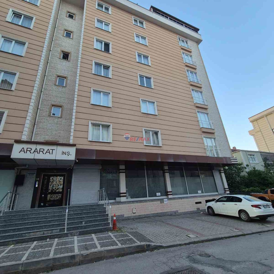 PENDIK KURTKÖY ERSOY HASTANESINE YÜRÜME MESAFESINDE 2+1 SATILIK