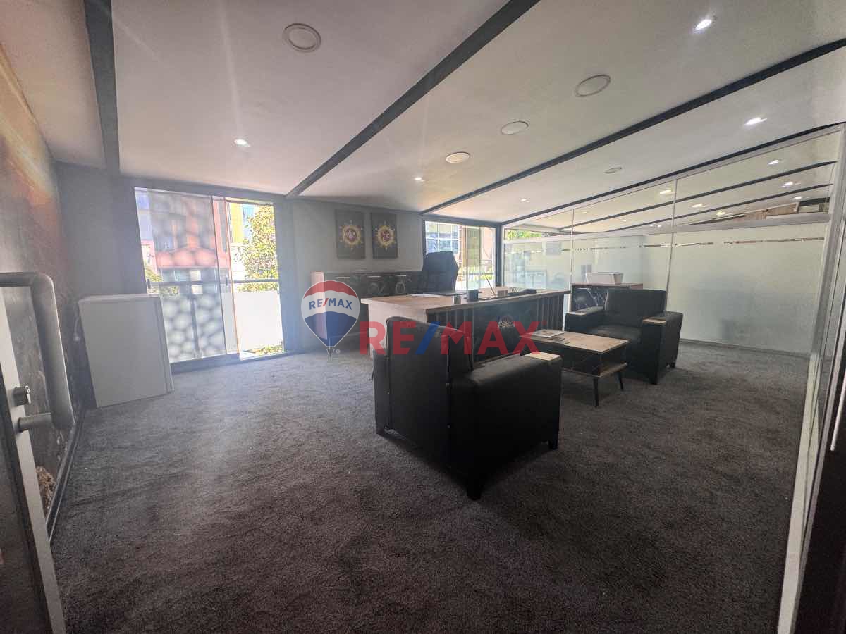 MASLAKTA METROYA YÜRÜME MESAFESİNDE, EŞYALI KİRALIK BÜRO