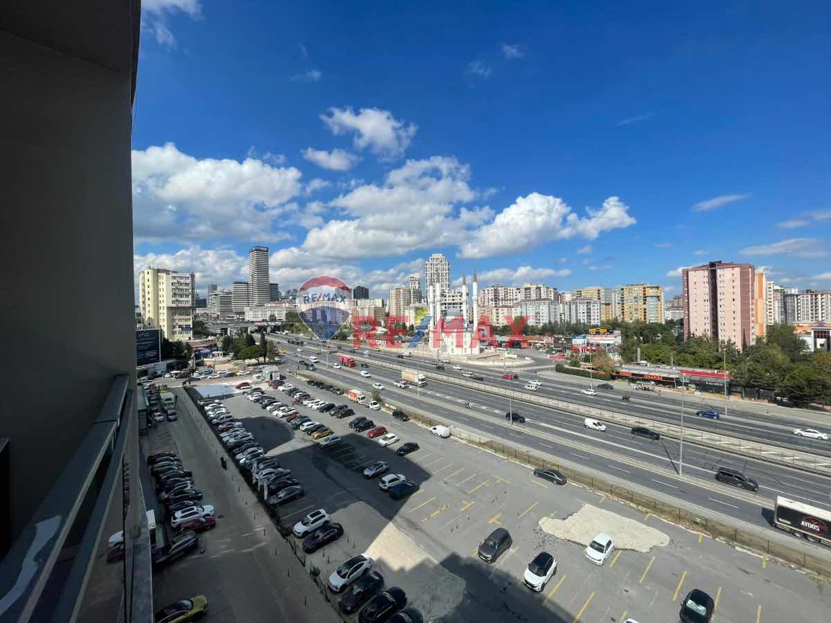 BEYLIKDÜZÜ  BRAND İSTANBUL PARK SATILIK 4+1 BOŞ DAİRE 