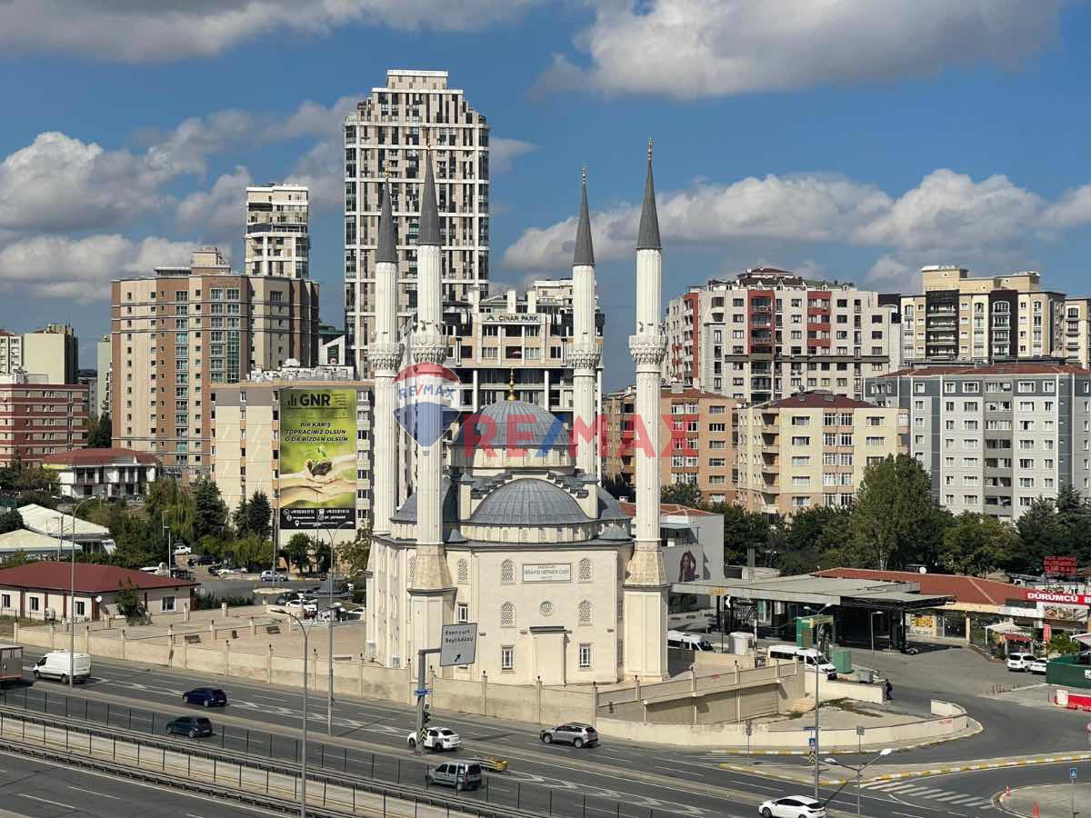 BEYLIKDÜZÜ  BRAND İSTANBUL PARK SATILIK 4+1 BOŞ DAİRE 