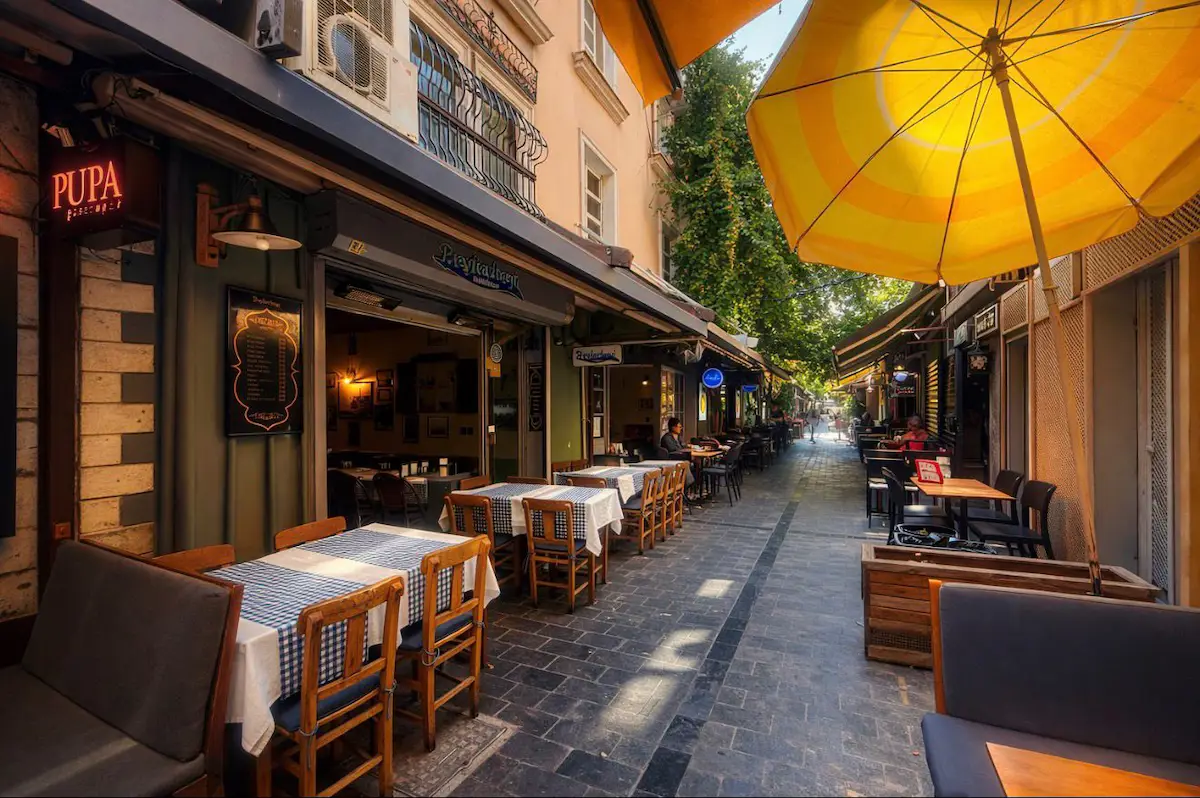 36 ALSANCAK CAN YÜCEL SOKAK SATILIK DÜKKAN