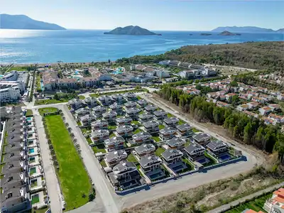 FETHIYEDE DENIZE YÜRÜME MESAFESINDE ÖZEL VILLA