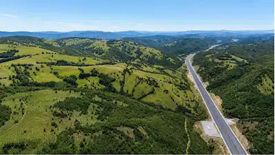 REMAX SERHAT/SAMSUN ÇORUM YOLUNA 450 M. MESAFE/TEK TAPU ARSA