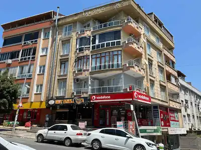 MEHTERÇEŞME’DE GÜNEY-BATI CEPHELİ 3+1 ÇATI KATI DAİRE | BALKONLU | KREDİYE UYGUN