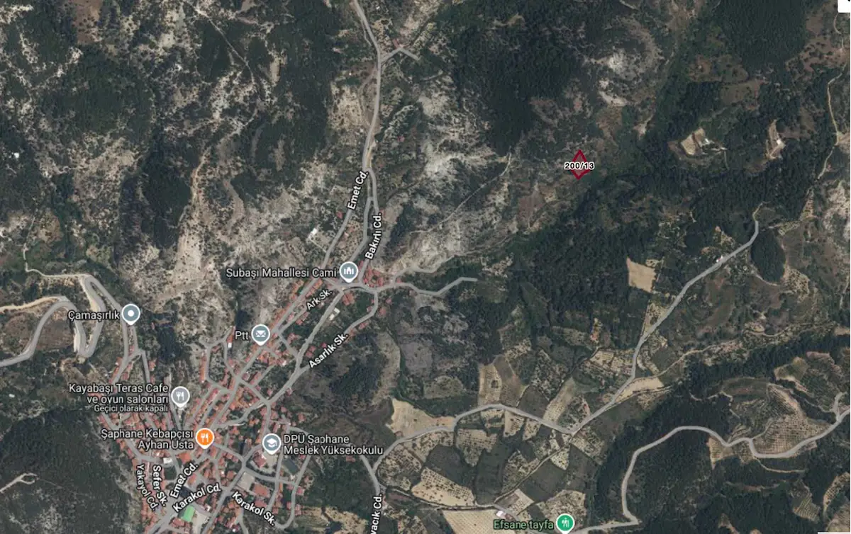 REMAX KAYA' DAN KÜTAHYA ŞAPHANE' DE KÖYE 500 M. YATIRIMLIK BAHÇE 3