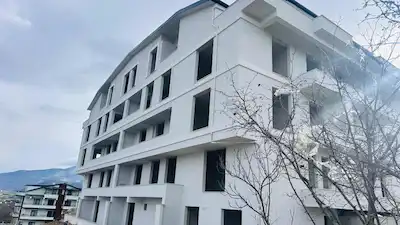 BAŞİSKELE PAŞADAĞDA 2+1 KULLANIŞLI BAHÇE DUBLEKS SIFIR DAİRE