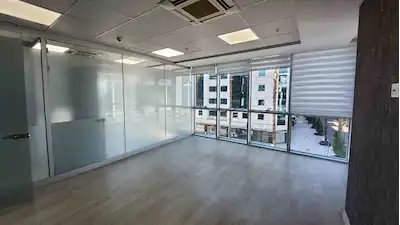 BAYRAKLI MAVİ PLAZA’DA İŞİNİZE PRESTİJ KATACAK KİRALIK OFİS