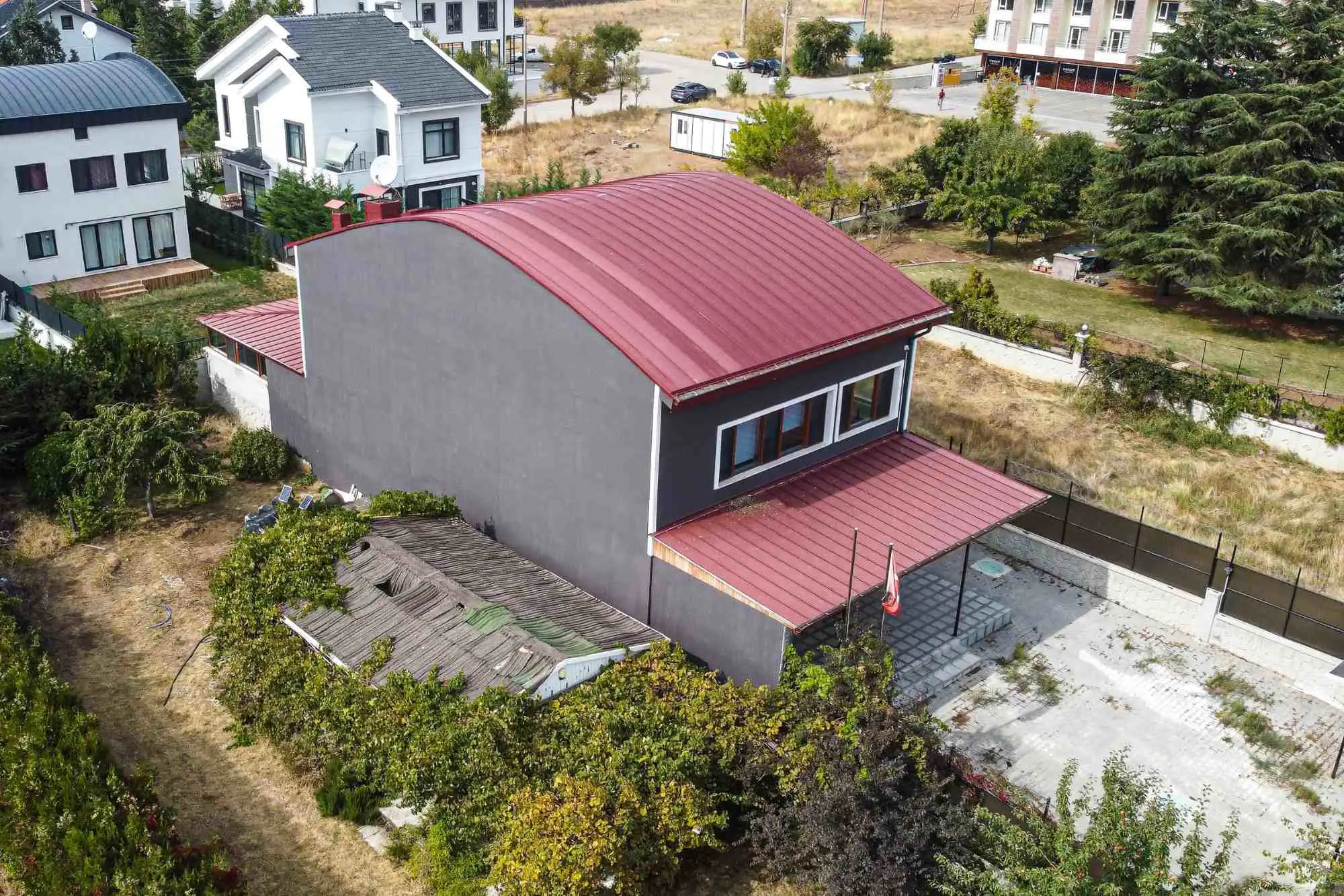 Property image 8