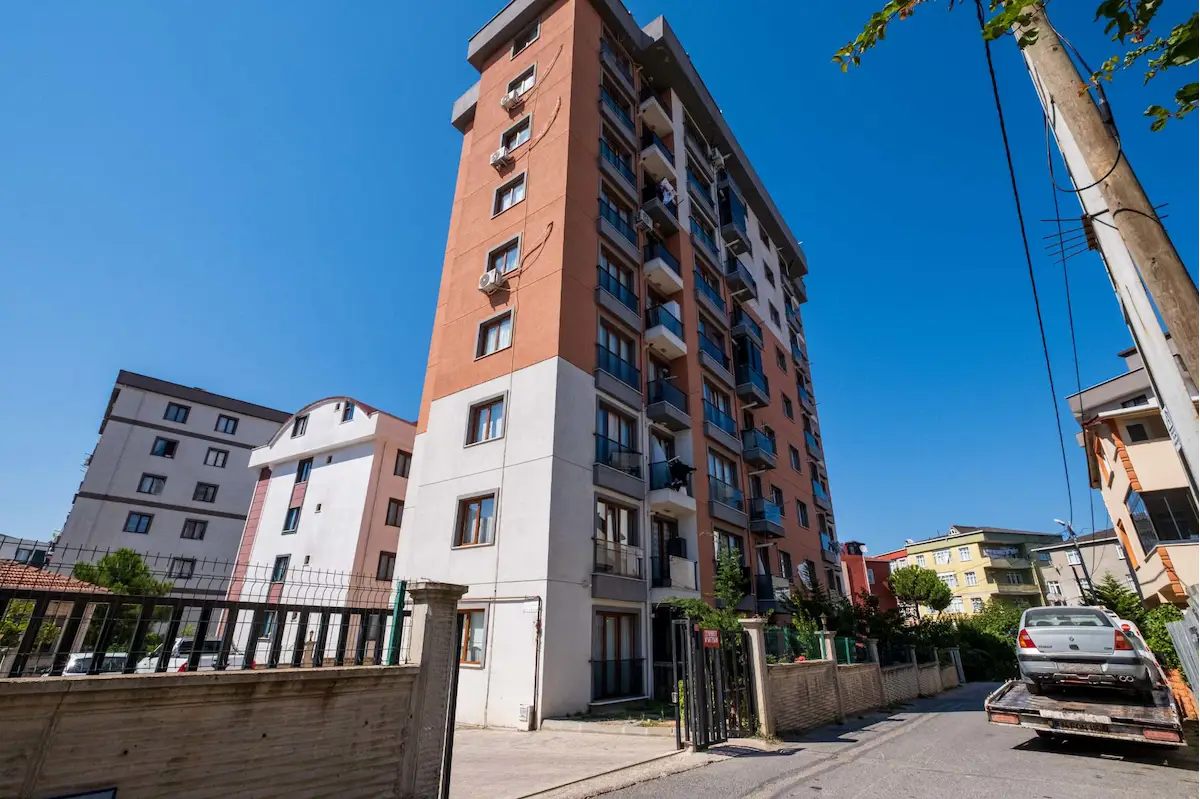 PENDİK SÜLÜNTEPE’DE 7. KATTA 65 M² NET 2+1 KİRALIK DAİRE