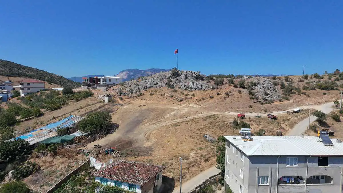 REMAX ADVANTAGE'DEN KESTEL ÇATALTEPE'DE 620 M2 İMARLI ARSA