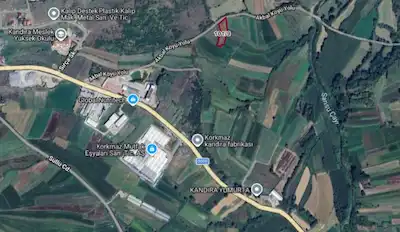 KANDIRA AKDURAK 2531 M² YOLA CEPHE SATILIK TARLA