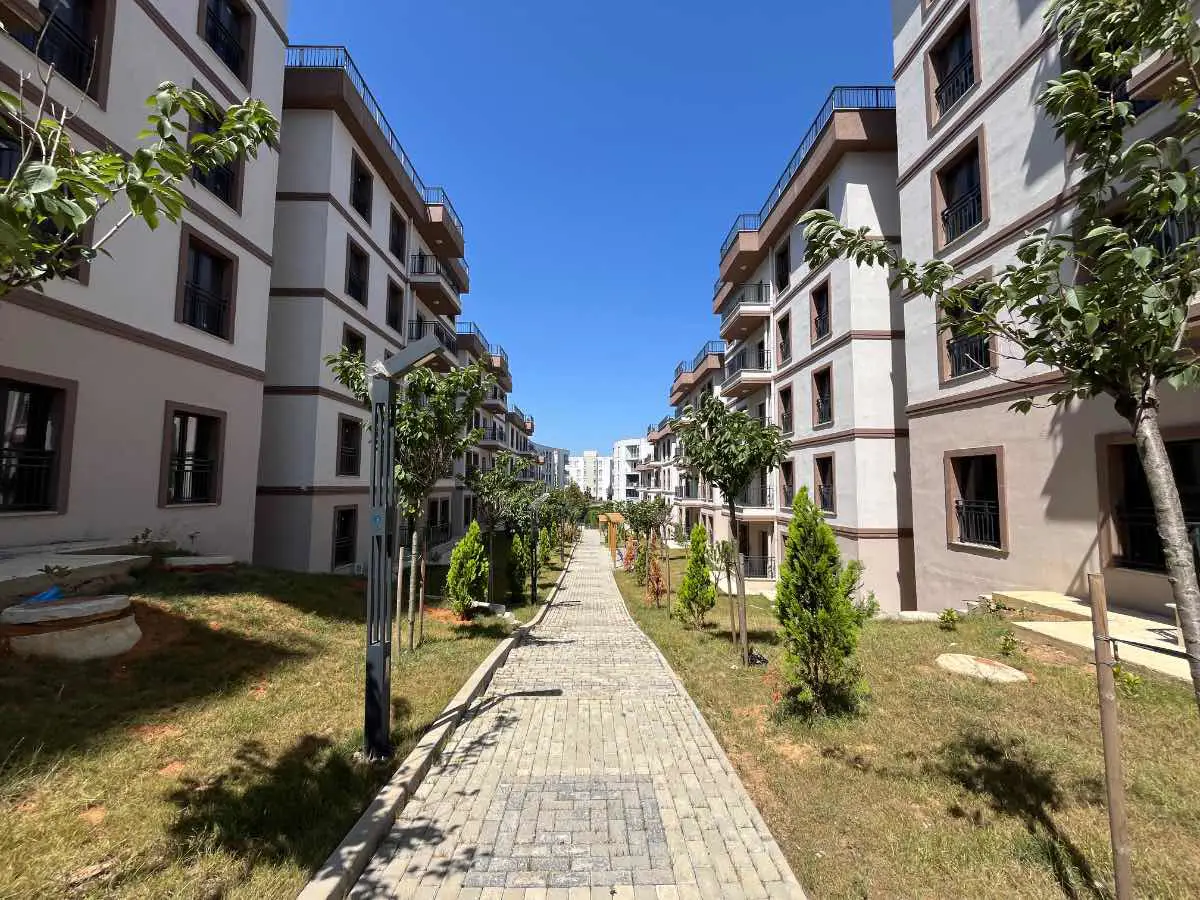 REMAX PROF BURAK KARABULUT'TAN TOKİ SARIGAZİDE SATILIK 3+1 DAİRE
