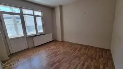 BAĞCILAR 15 TEMMUZ MAHALLESI'NDE SATILIK 2+1 DAIRE