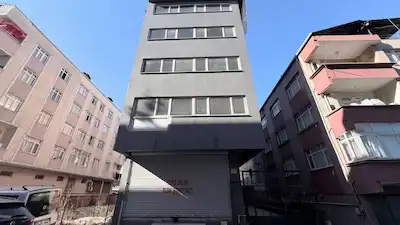 GÜNGÖREN SANAYİ MAHALLESİ'NDE KALE CENTER KARŞISINDA KOMPLE BİNA