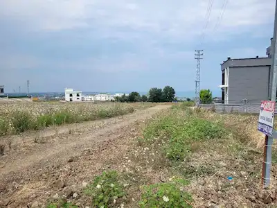 DEREKÖY TAŞKELİK DENİZ MANZARALI KÖŞE PARSEL SATILIK ARSA