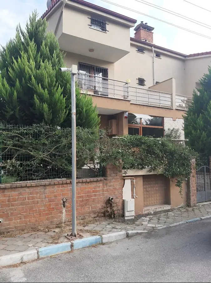 SÖKE  YENİKENT VİLLA KARDELEN SİTESİ'NDE  BAHÇE İÇİNDE MÜSTAKİL VİLLA