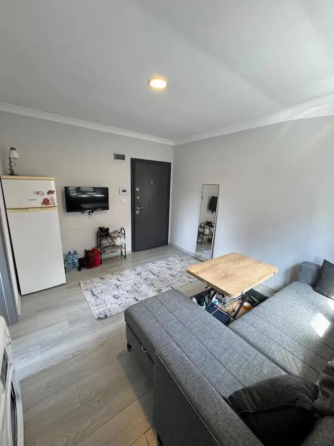 YEDİTEPE ÜNİVERSİTESİ YANI EŞYALI FATURALAR DAHİL 1+1 KİRALIK DAİRE