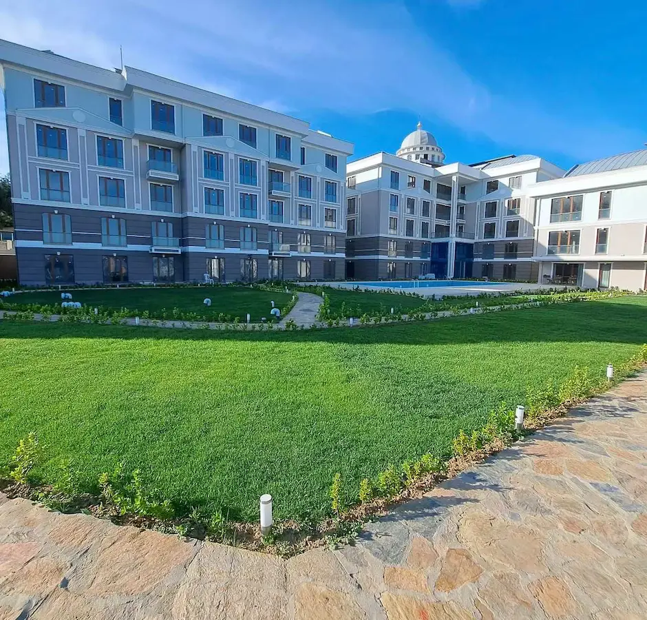 PENDIK'TE CAPTAIN HILL RESIDENCE'TA SATILIK 4+1 BAHÇE TRIPLEKS