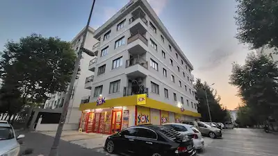 KARTAL ÇAVUŞOĞLU MERKEZDE SATILIK 2+1 DAİRE