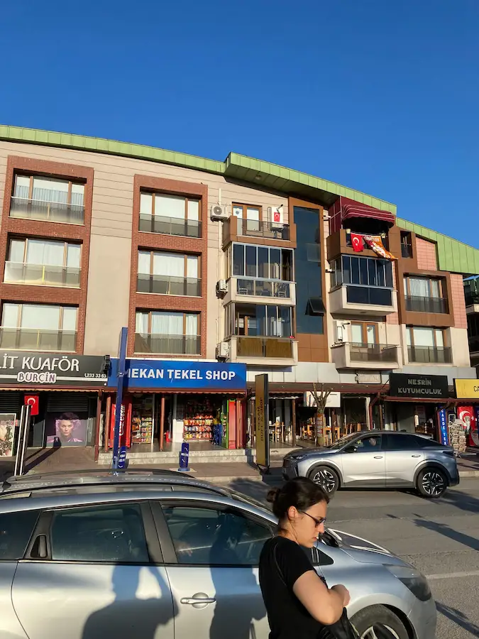 YENİKENT DERİNCE TÜRKÖZ PARK EVLERİ SATILIK 2+1 DAİRE