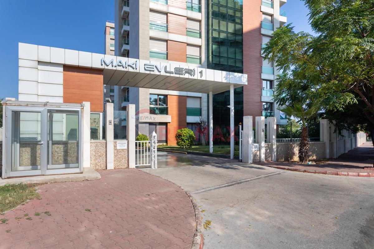 HÜSEYİN ÇELİK'ten MAKİ EVLERİ 1'de MUHTEŞEM MANZARALI 4+1 DAİRE