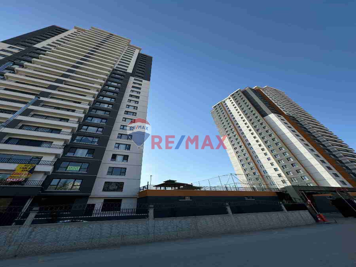 CAN TOWERS'TA, NATA VEGA'YA KOMŞU, KIŞ BAHÇELİ 4,5+1 LÜKS DAİRE!"