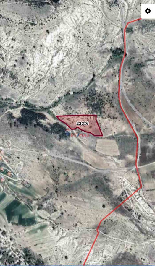 ÇAMLIDERE BEŞBEYLER MAHALLESI’NDE 12.860 M² SATILIK TARLA