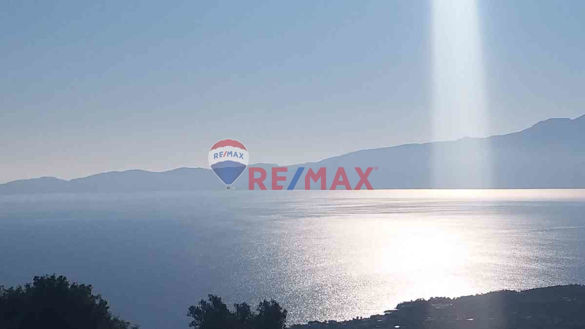 ÇANAKKALE ASSOS AYVACIK KOYUNEVİ 1258 M2 EŞSİZ DENİZ MANZARALI
