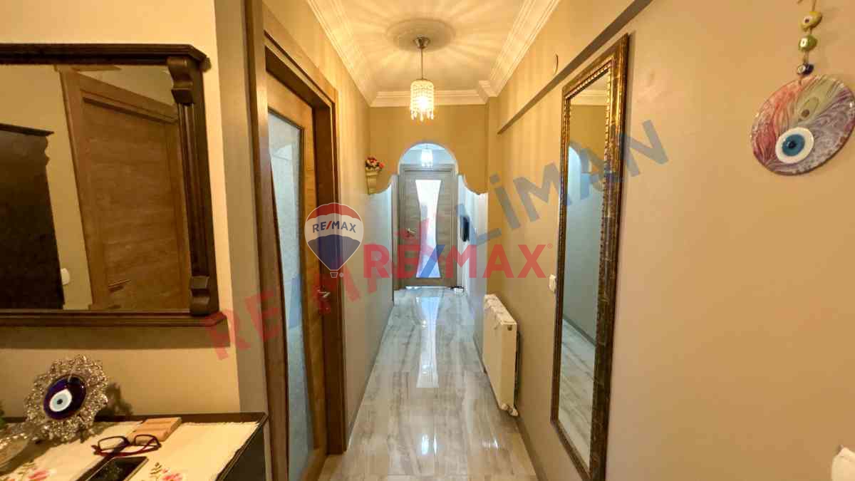 AYVALIK SARIMSAKLIDA SATILIK 2+1 DAIRE