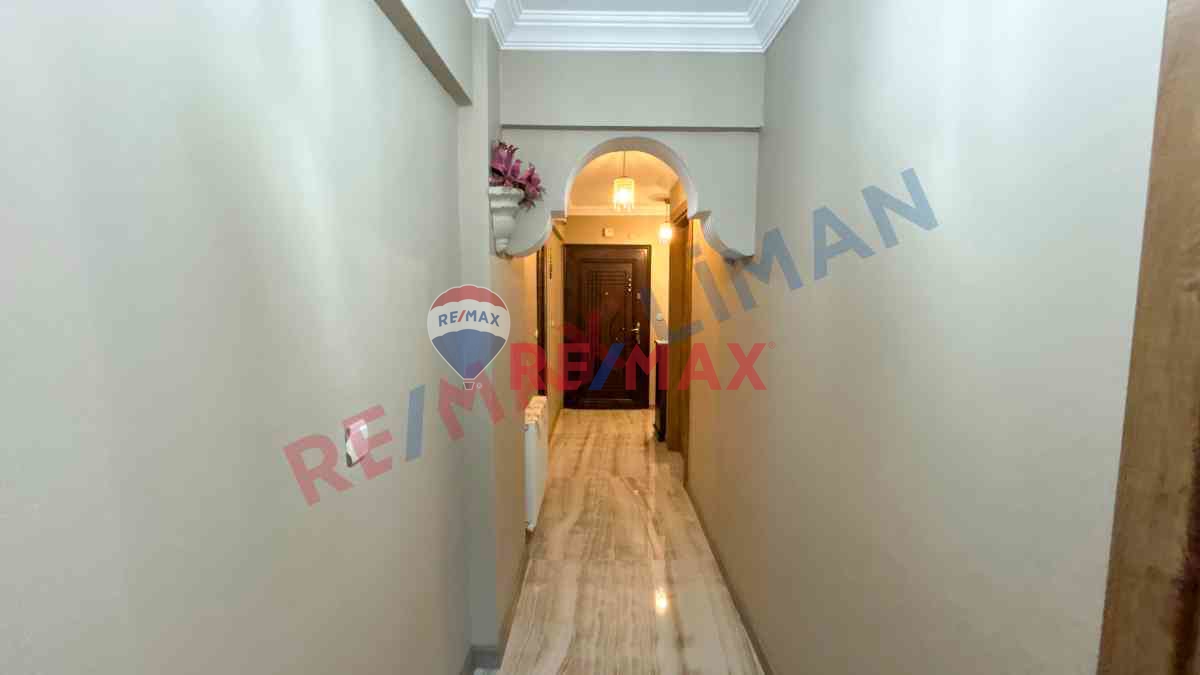 AYVALIK SARIMSAKLIDA SATILIK 2+1 DAIRE