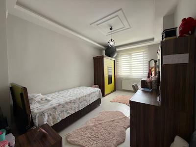 MEVLANA MAH/ACAT SİTESİ SATILIK 3+1 DAİRE