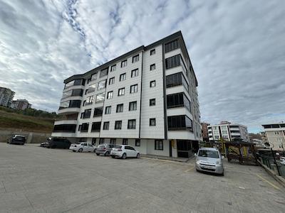 MEVLANA MAH/ACAT SİTESİ SATILIK 3+1 DAİRE