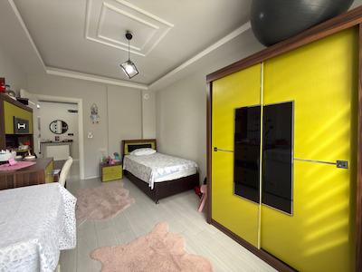 MEVLANA MAH/ACAT SİTESİ SATILIK 3+1 DAİRE