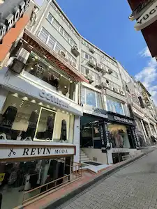 EMİNÖNÜ, YEŞİLDİREK, ERCİYES HAN’DA KİRALIK DÜKKAN & MAĞAZA