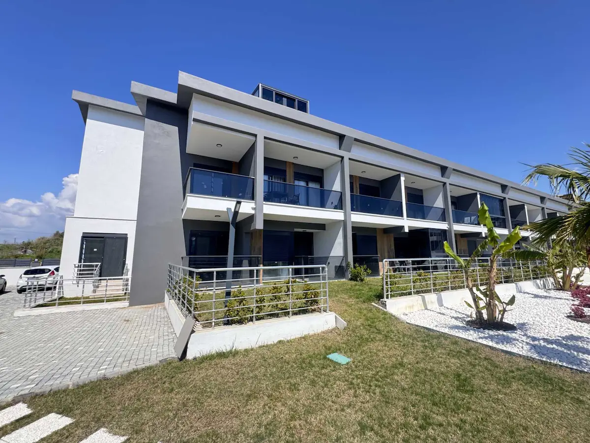 MANAVGAT SİDE MAH'DE SİTE İÇERISİNDE SATILIK SIFIR DUBLEKS