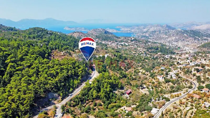 MARMARİS SÖĞÜT MAHALLESİNDE  SATILIK 297M2  ARSA