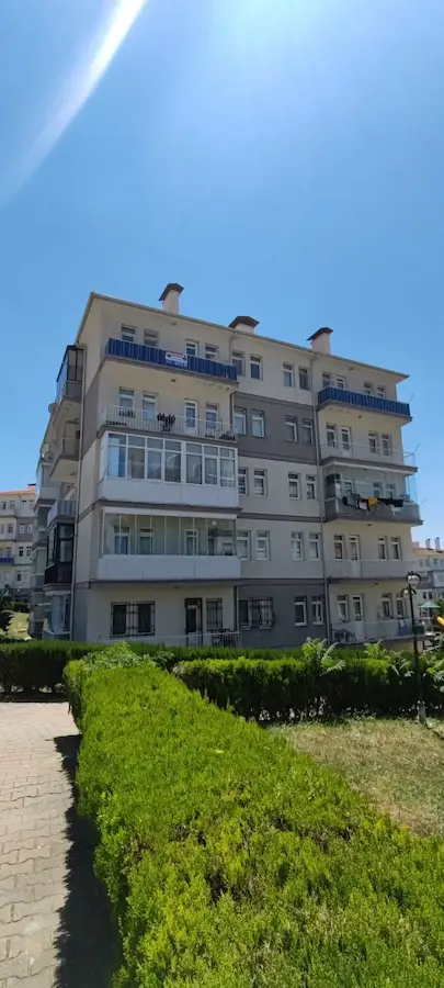 ANKARA YENİMAHALLE BATIKENT'TE SİTE İÇERİSİNDE 3+1 SATILIK DAİRE