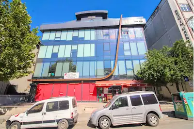 SANCAKTEPEDE 400 M² DUBLEKS OFİS + 410 M² YÜK ASANSÖRLÜ DEPO