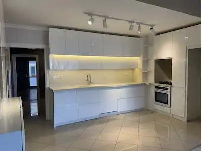 BİGA ÇARŞI MERKEZİNDE 138 M² MODERN KİRALIK 3+1 DAİRE