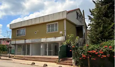 SULTANBEYLI TABELA DEĞERI YÜKSEK OTOPARKLI KIRALIK BINA