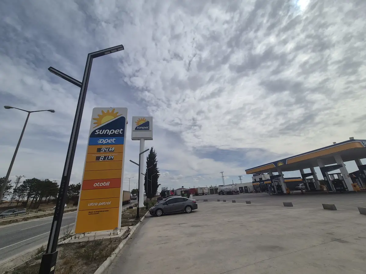 ⛽ EDİRNE KAPIKULE GELİŞ YOLU ÜZERİNDE AKARYAKIT İSTASYONU & TIR GARAJI