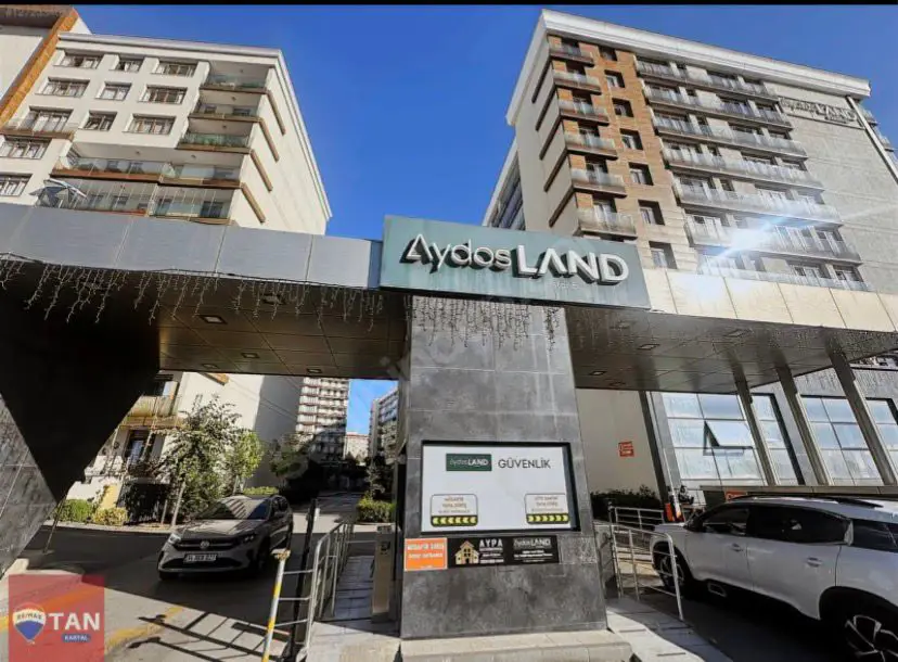 AYDOSLAND SİTESİNDE BAHÇE KAT 2+1 KİRALIK DAİRE