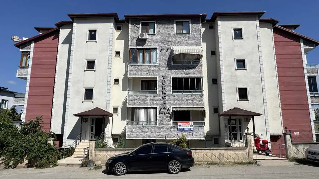 GÖLCÜK YAZLIK MH. 3+1 BAHÇE DUBLEKS KİRALIK DAİRE