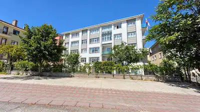 KEÇİÖREN PINARBAŞI’NDA METROYA YAKIN 3+1 KİRALIK DAİRE
