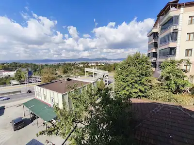 REMAX NATURAL DEN DONANMA MAHALLESİNDE EŞYALI KİRALIK 2+1