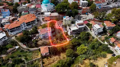 AVCILAR’DA MERKEZİ KONUMDA SATILIK İMARLI MÜSTAKİL PARSEL