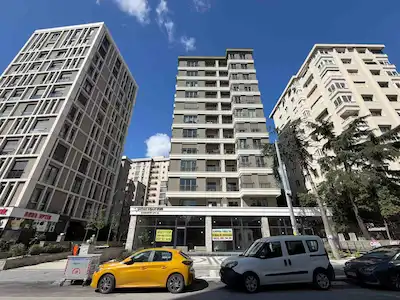 GÖZTEPE'NİN MERKEZİNDE KISMİ DENİZ MANZARALI,SIFIR SATILIK 3+1